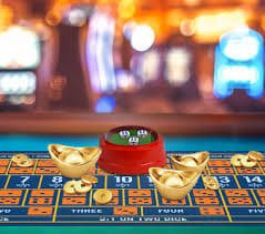 777mm တာဝန်ယူကစားခြင်း Responsible Gaming မြန်မာ ကစားသမားများ သတိပြု ကစားနေသည့် ပုံ